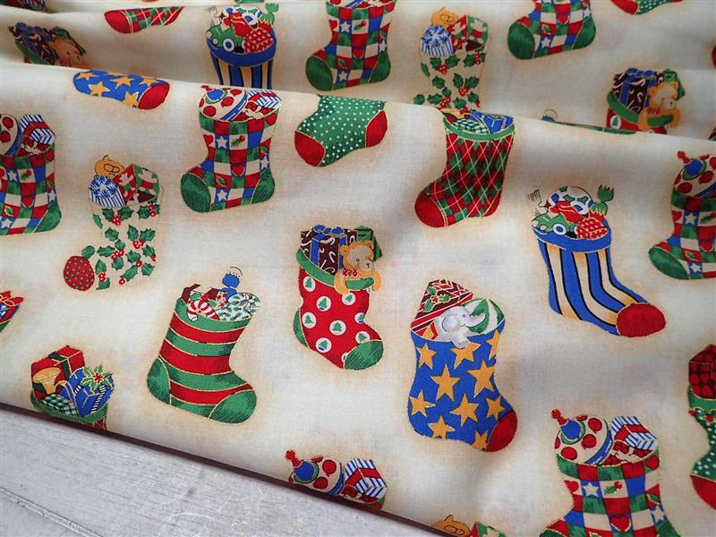 LÁTKA - VÁNOČNÍ - PONOŽKY - SMETANOVÁ