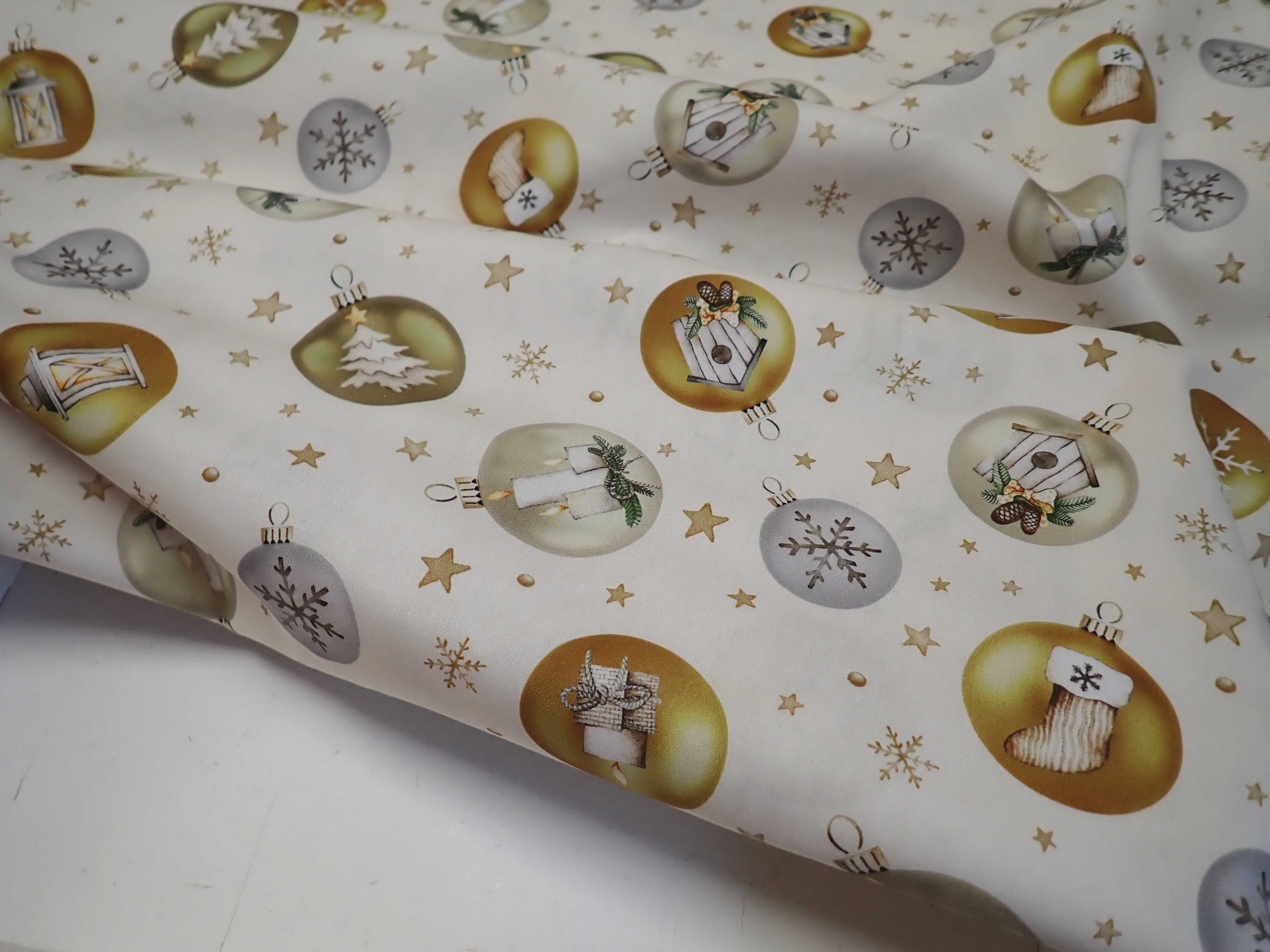 LÁTKA - VÁNOČNÍ - SMETANOVÁ - VLOČKY + LUCERNY