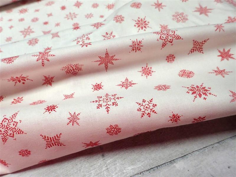 LÁTKA - VÁNOČNÍ - BÍLÁ + ČERVENÉ VLOČKY