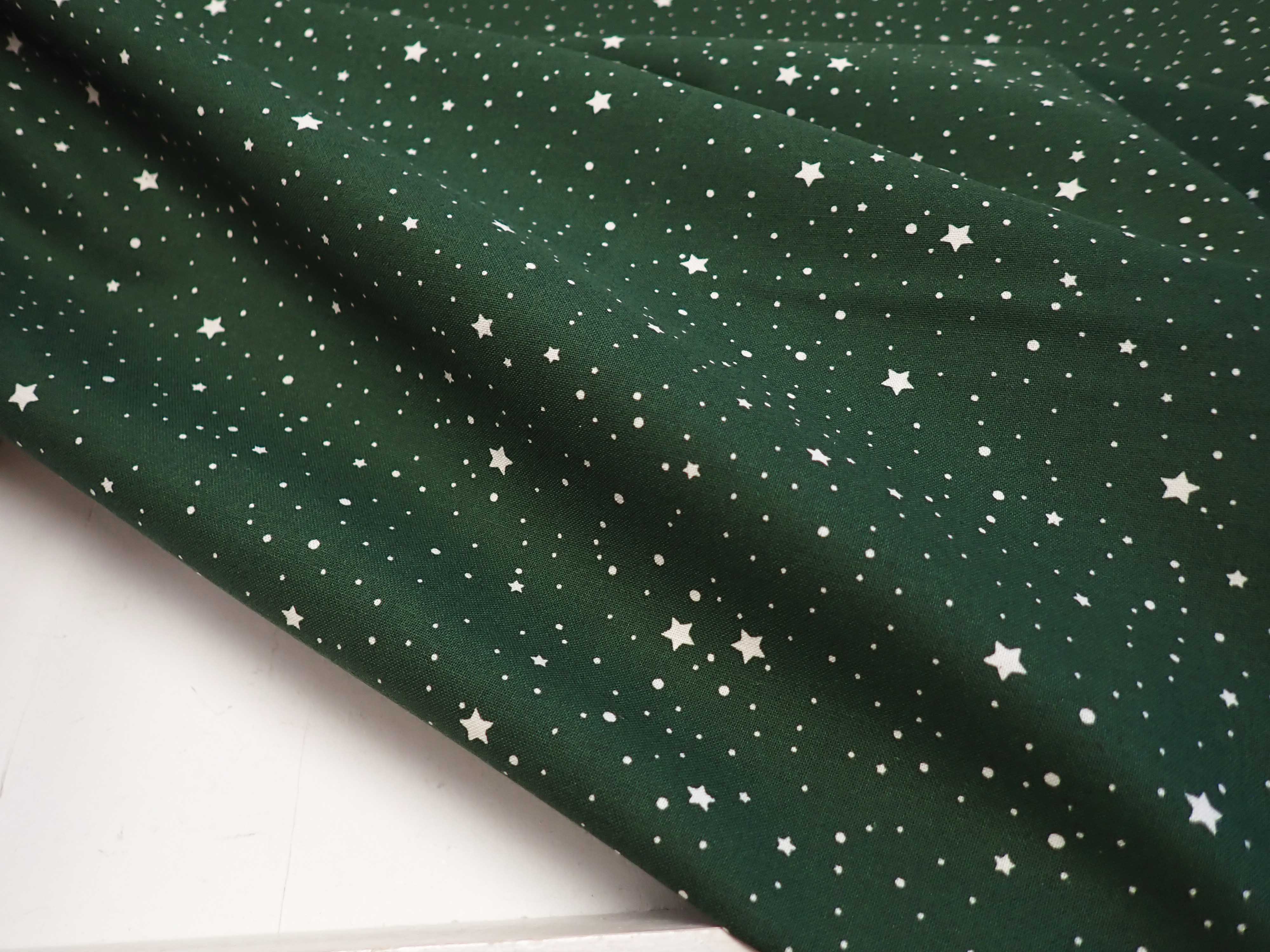 LÁTKA - ZELENÁ VÁNOČNÍ + HVĚZDIČKY