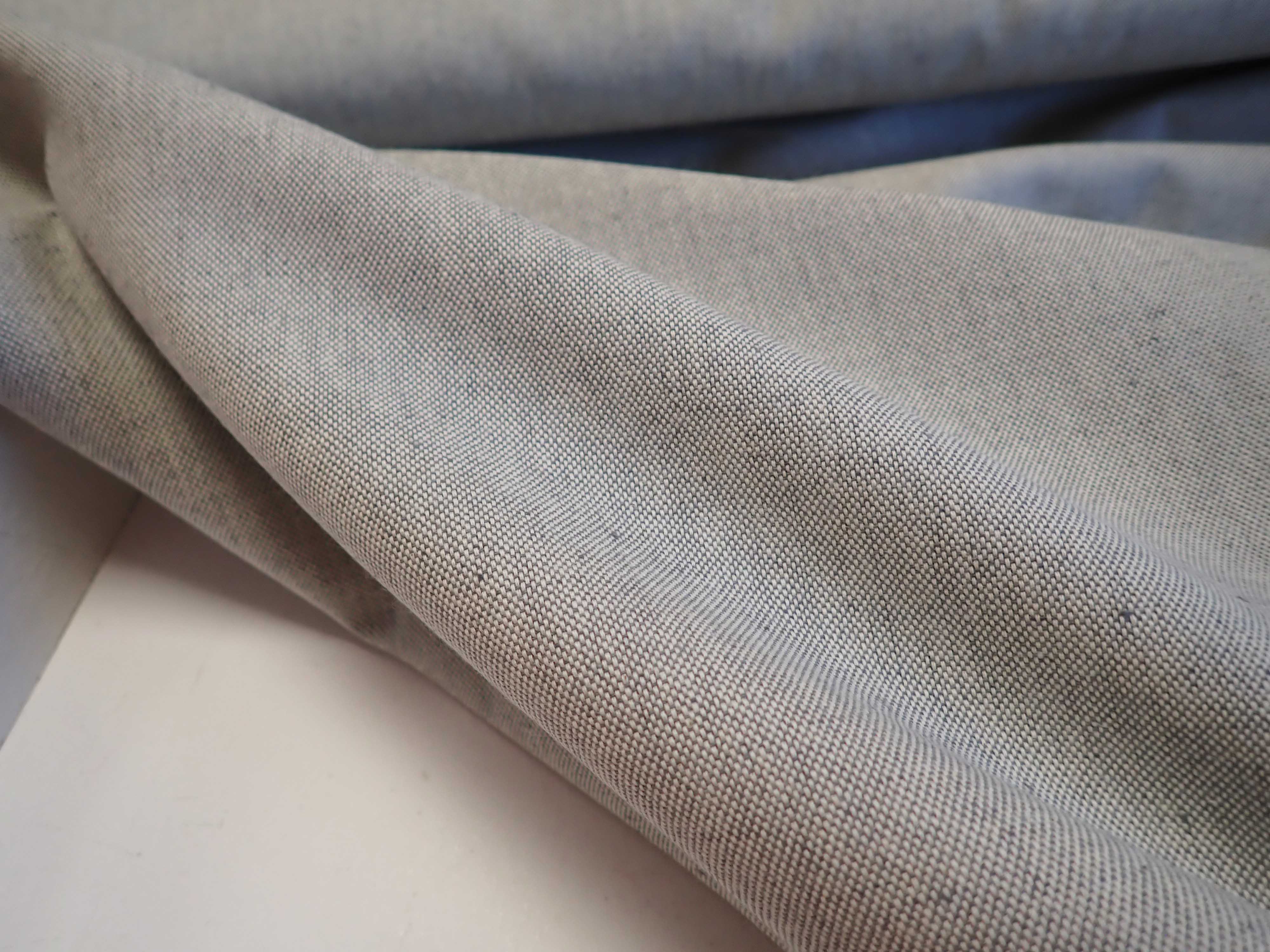 LÁTKA - POTAHOVKA - STŘEDNĚ ŠEDÁ