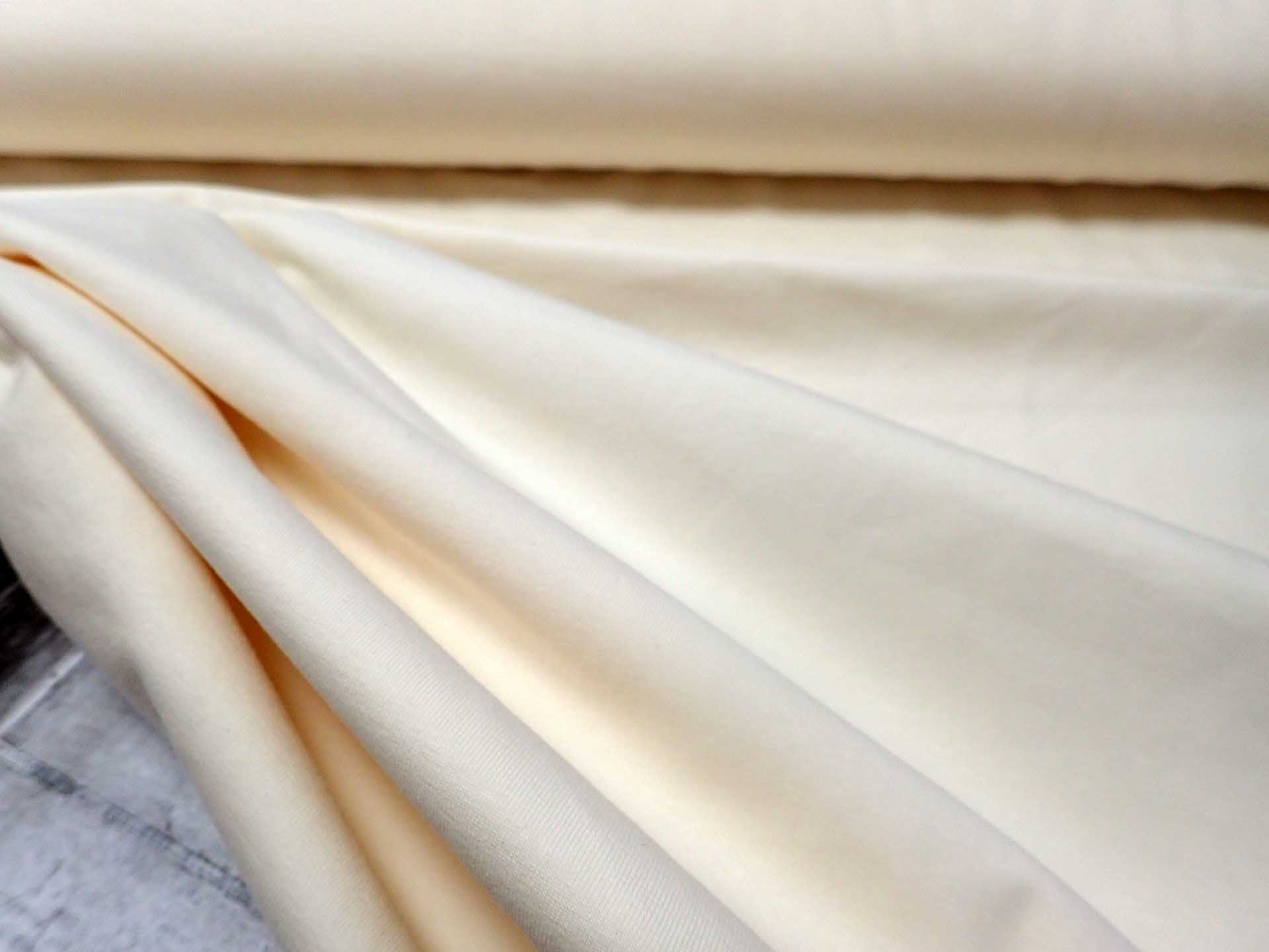 LÁTKA - PLETENINA - JERSEY - SMETANOVÁ