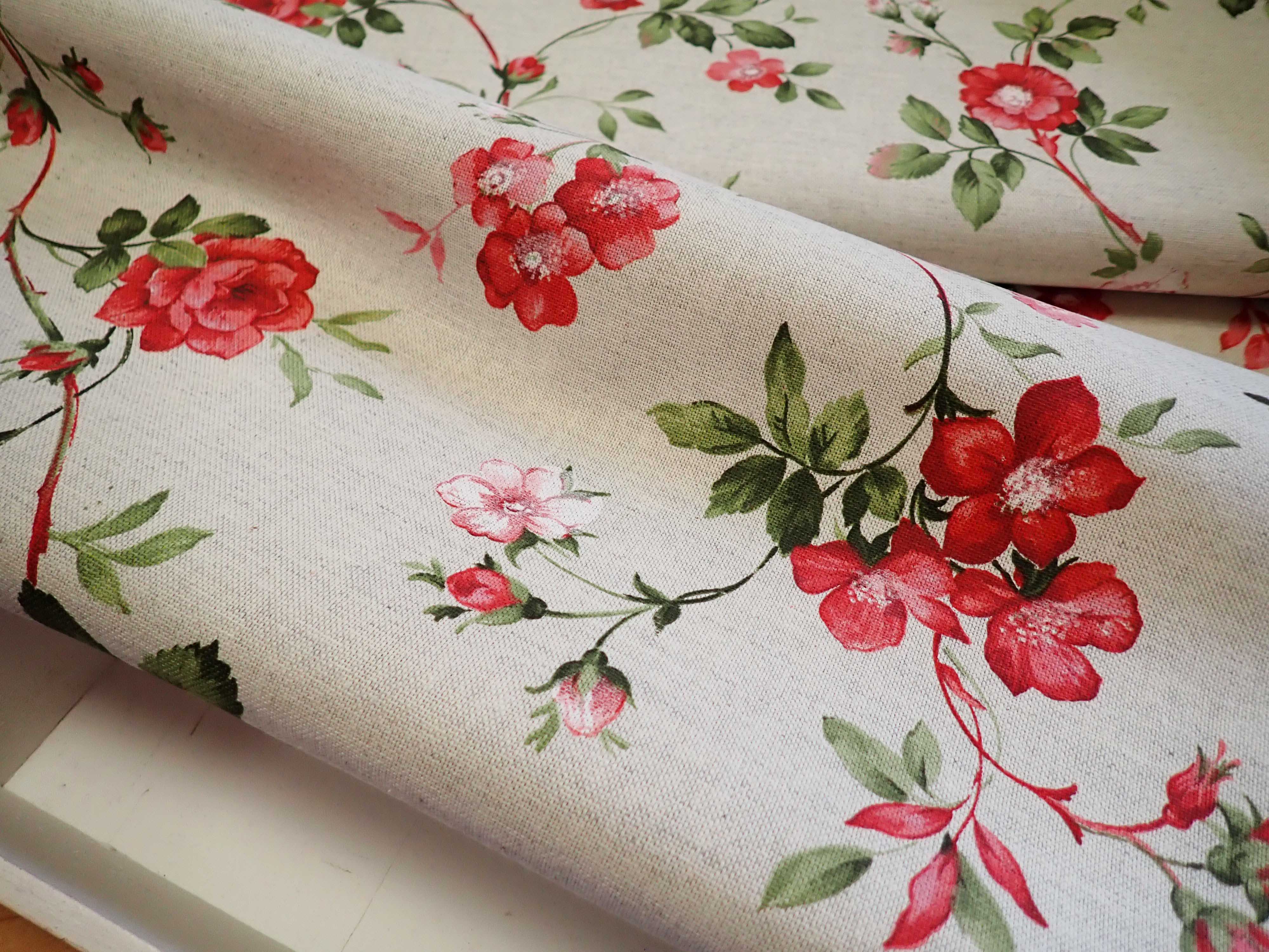 LÁTKA - REŽNÁ - ČERVENÉ KVĚTY