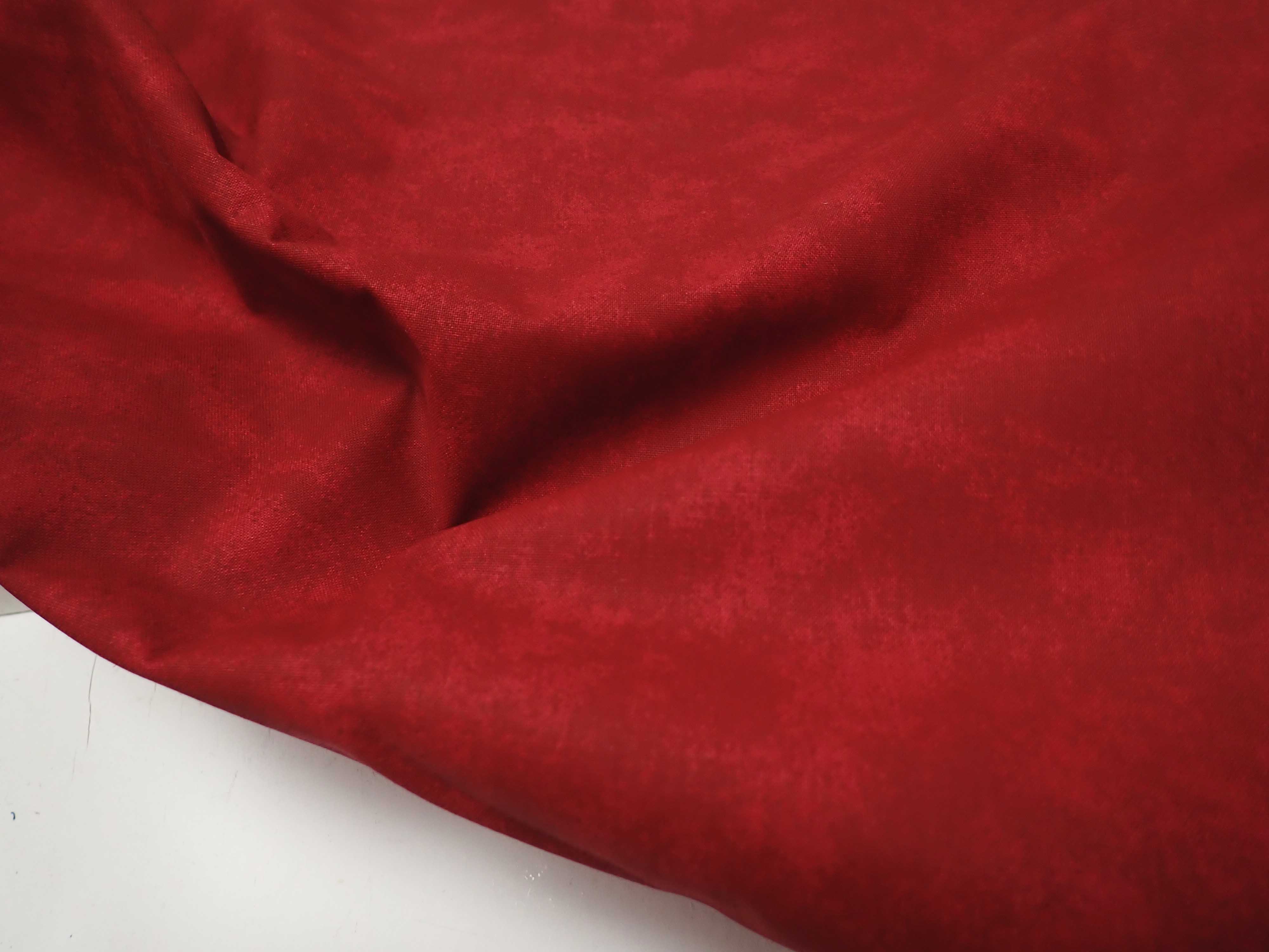 LÁTKA - TEMNĚ ČERVENÝ MRAMOR