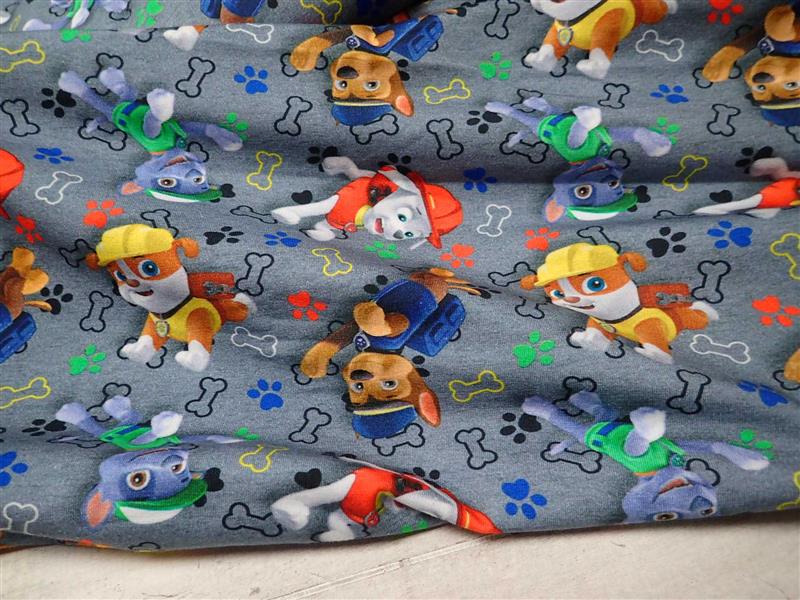 TEPLÁKOVINA - FOTOTISK - TLAPKOVÁ PATROLA