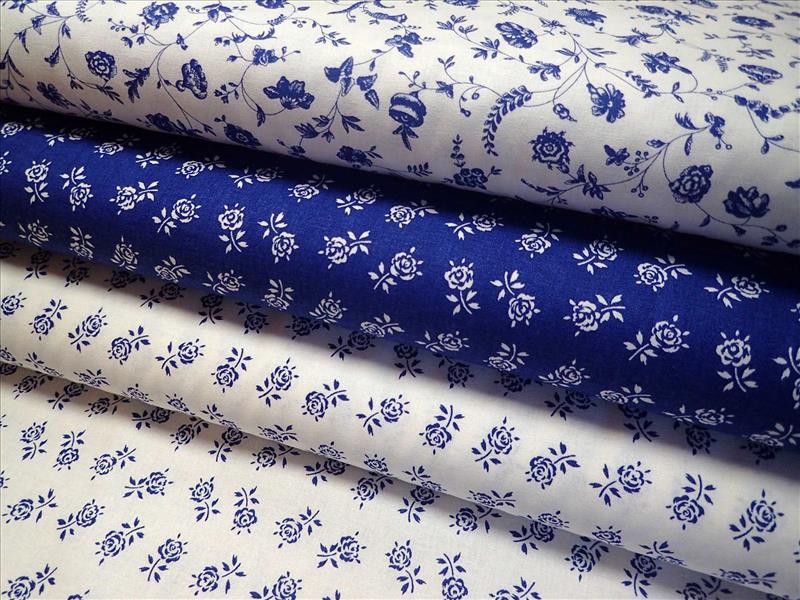 LÁTKA - TMAVĚ MODRÁ + BÍLÉ KYTIČKY