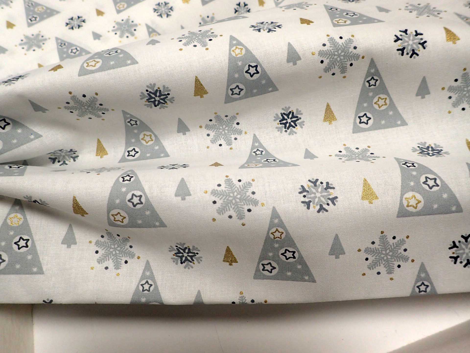 LÁTKA - VÁNOČNÍ - POPELÍN - STROMEČKY