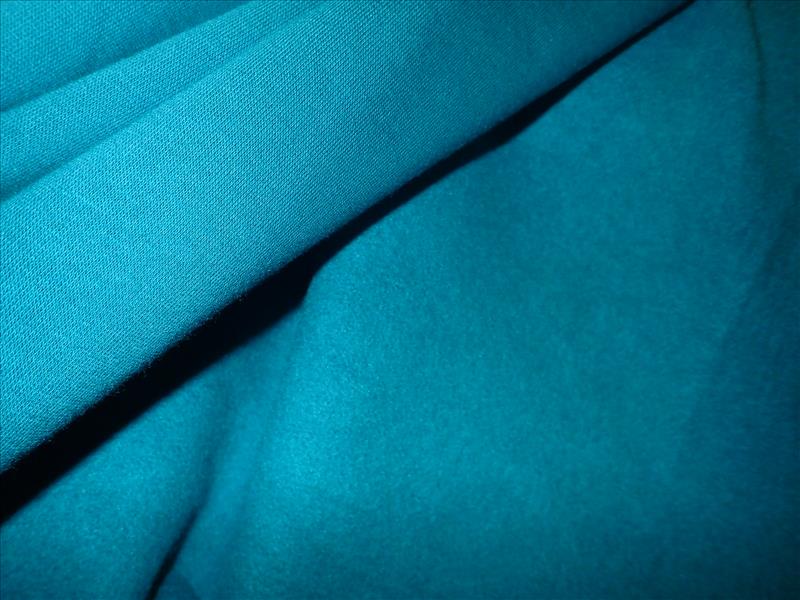 TEPLÁKOVINA - PETROLEJOVÁ