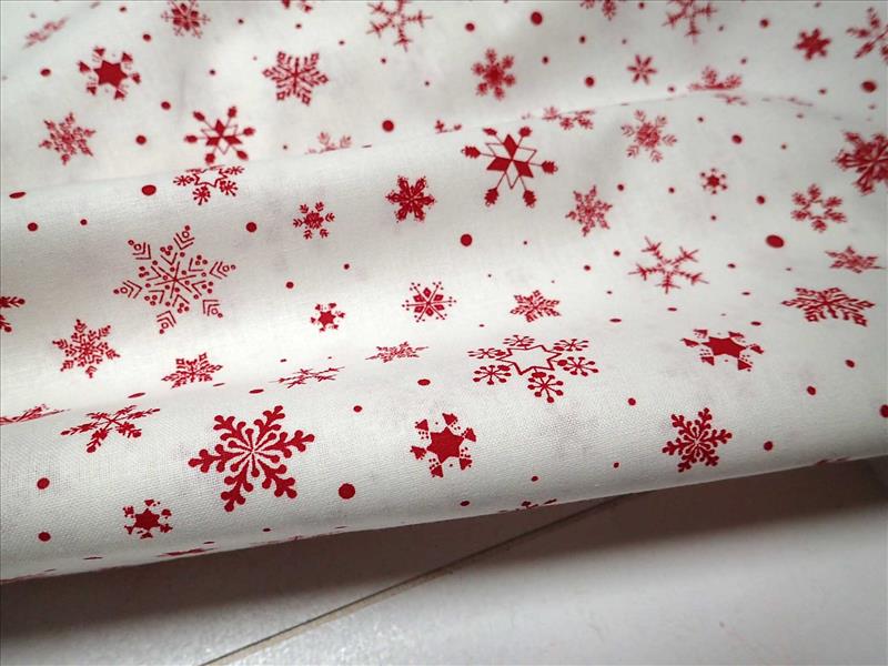 LÁTKA - VÁNOČNÍ - BÍLÁ + ČERVENÉ VLOČKY