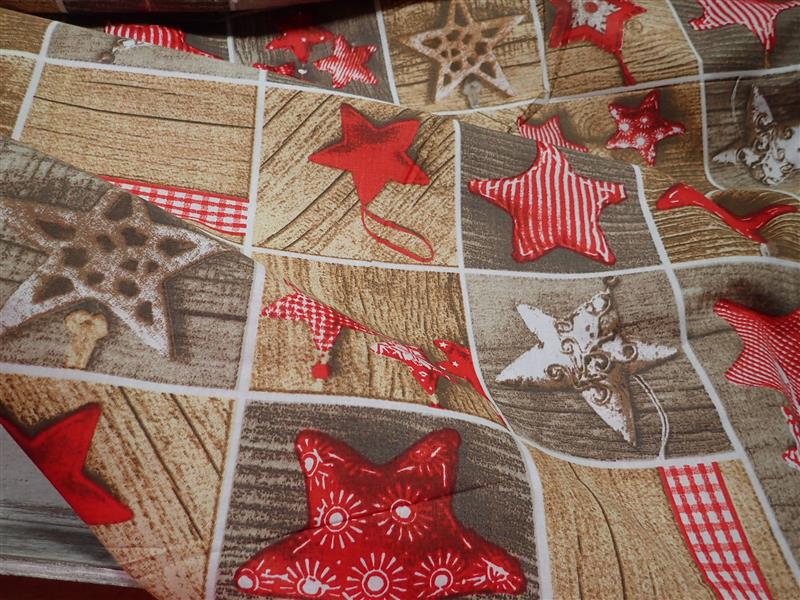 LÁTKA - VÁNOČNÍ - ČERVENÁ + BÍLÉ VLOČKY