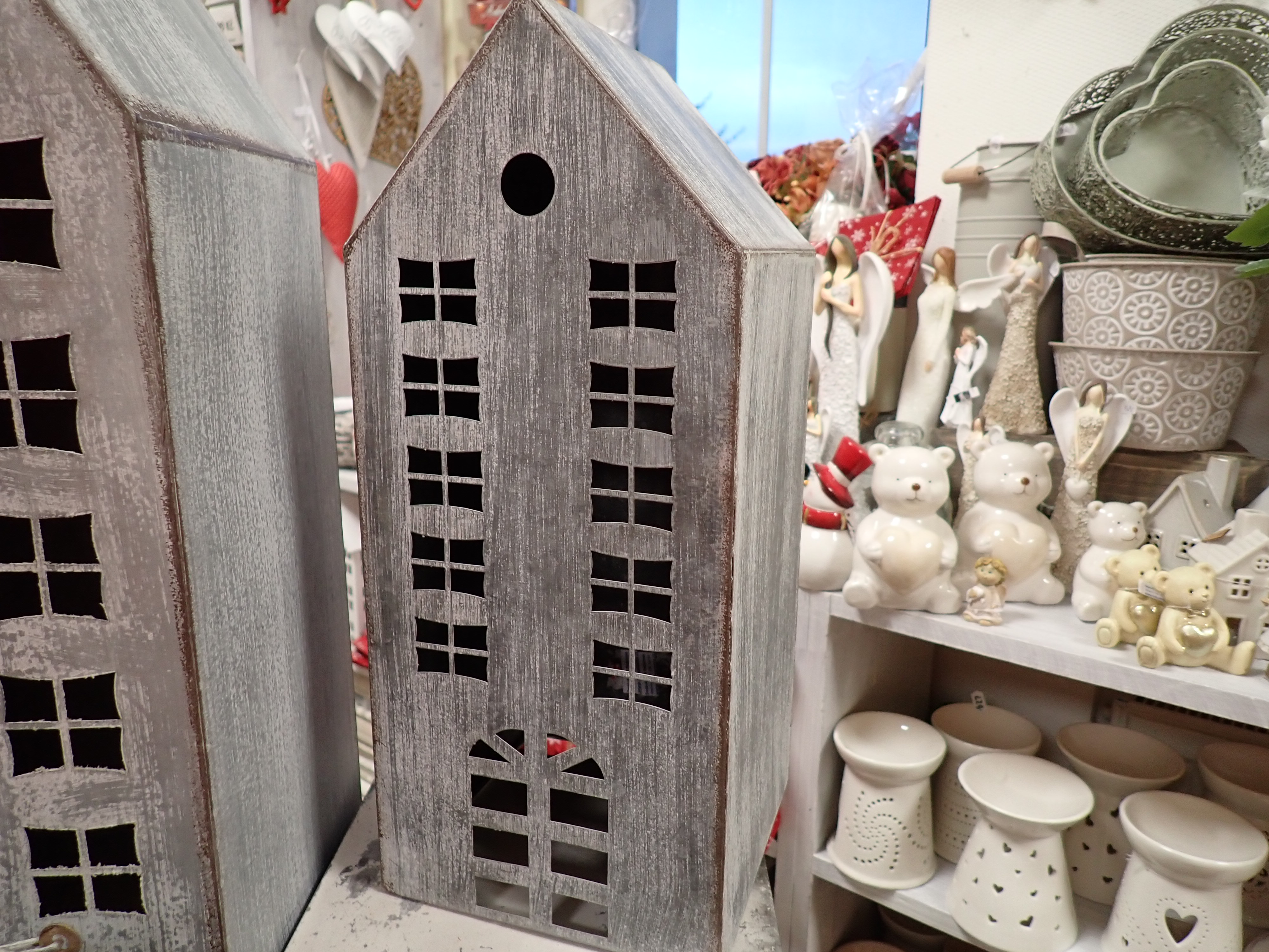 DEKORACE - DOMEČEK - PLECHOVÝ