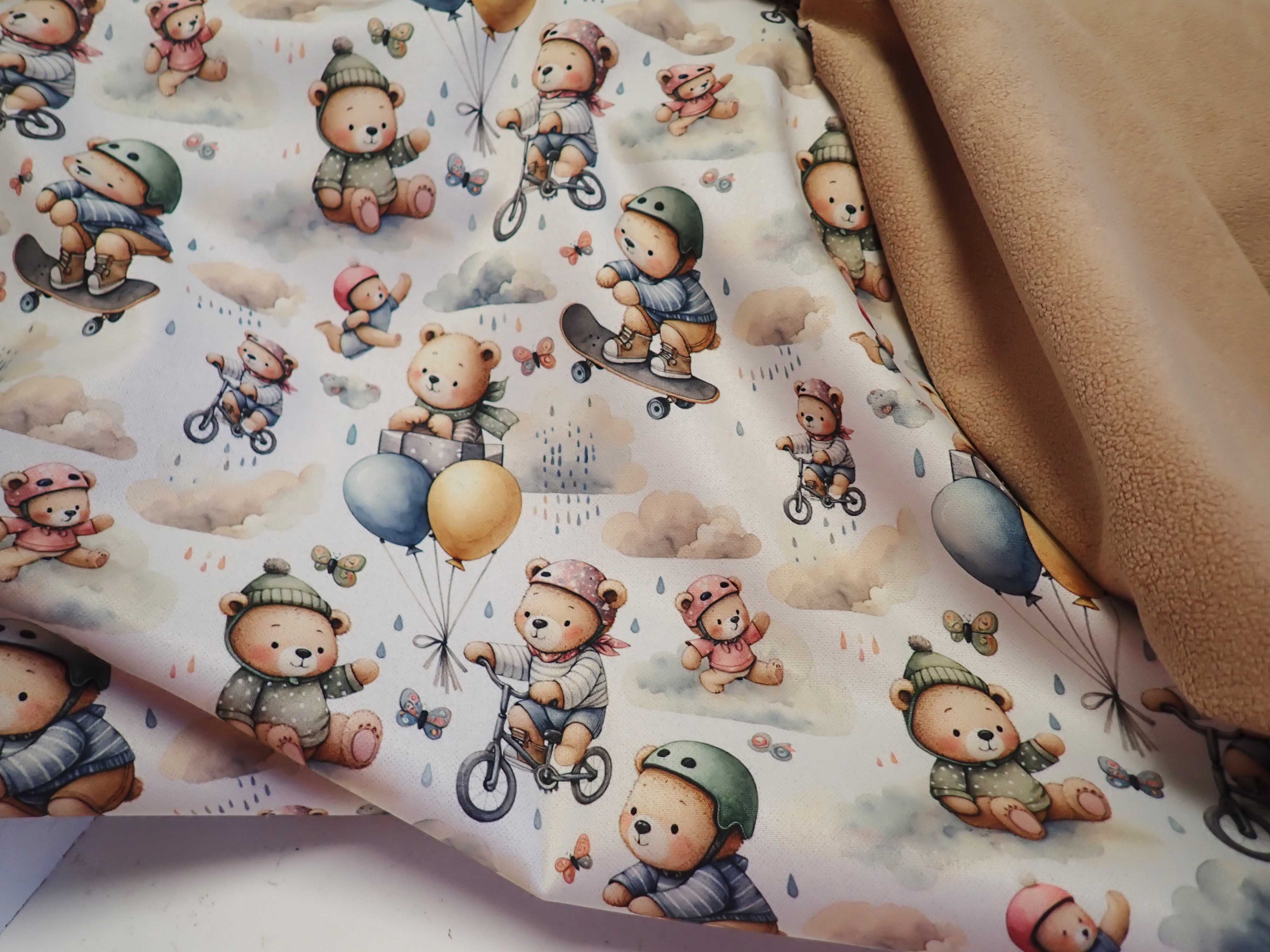 LÁTKA - SOFTSHELL - ZIMNÍ - MEDVÍDCI NA SKATU A NA KOLE