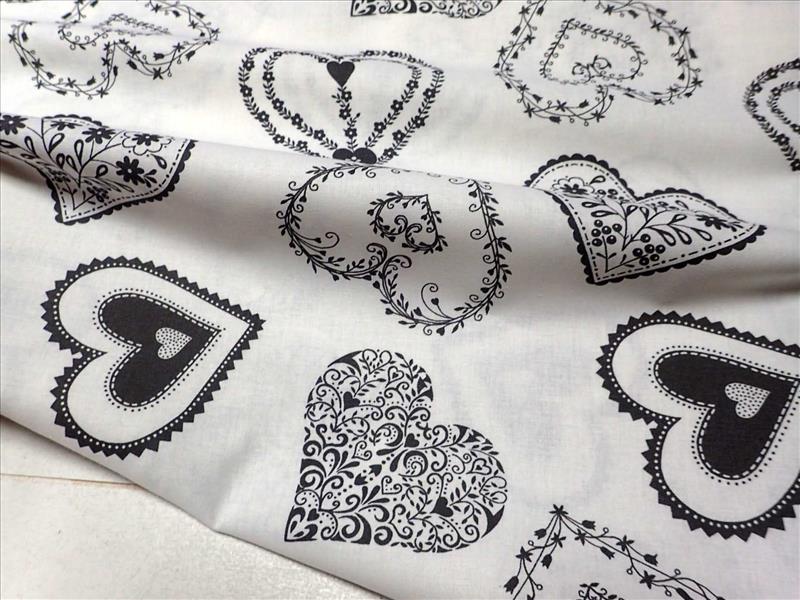 LÁTKA - ŠEDÁ SRDÍČKA