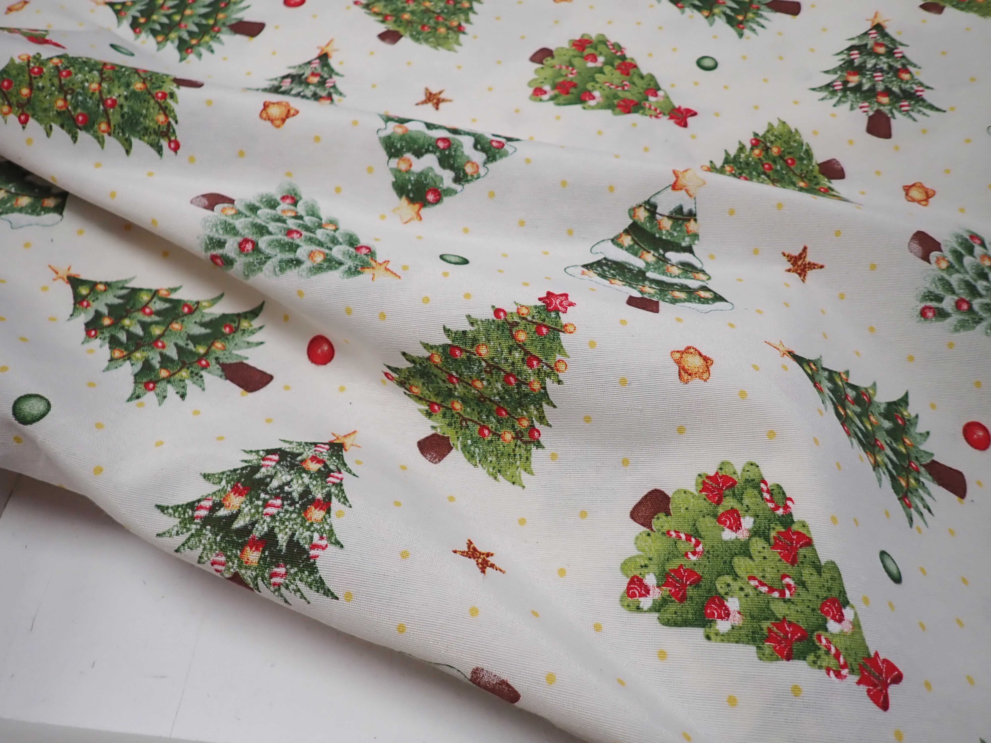 LÁTKA - VÁNOČNÍ - POTAHOVKA - STROMEČKY