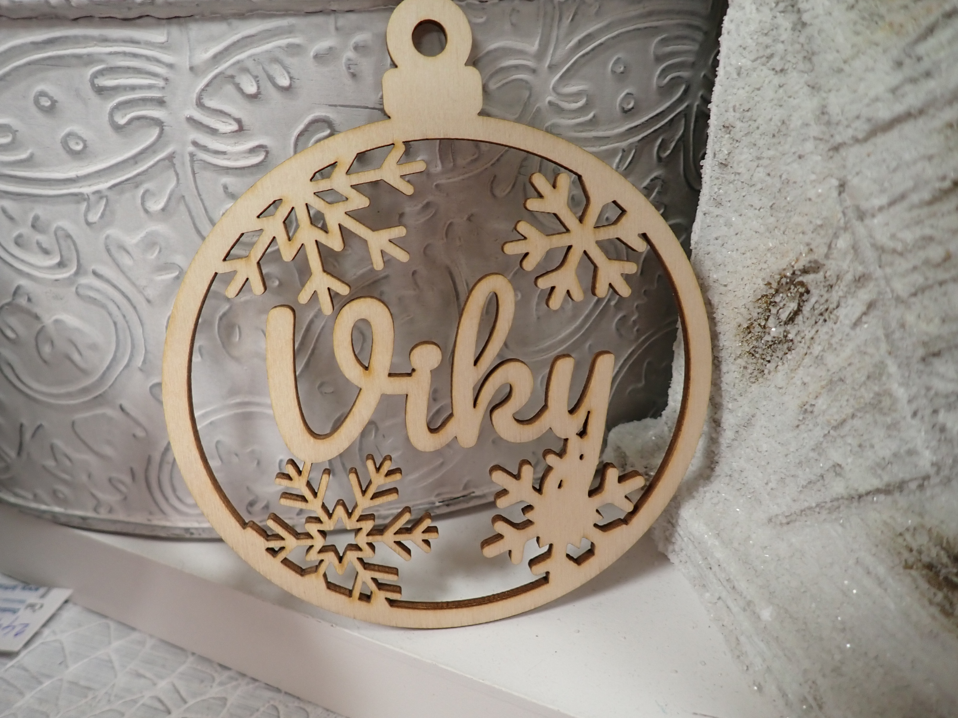 NÁPIS - KOULIČKA - VIKY