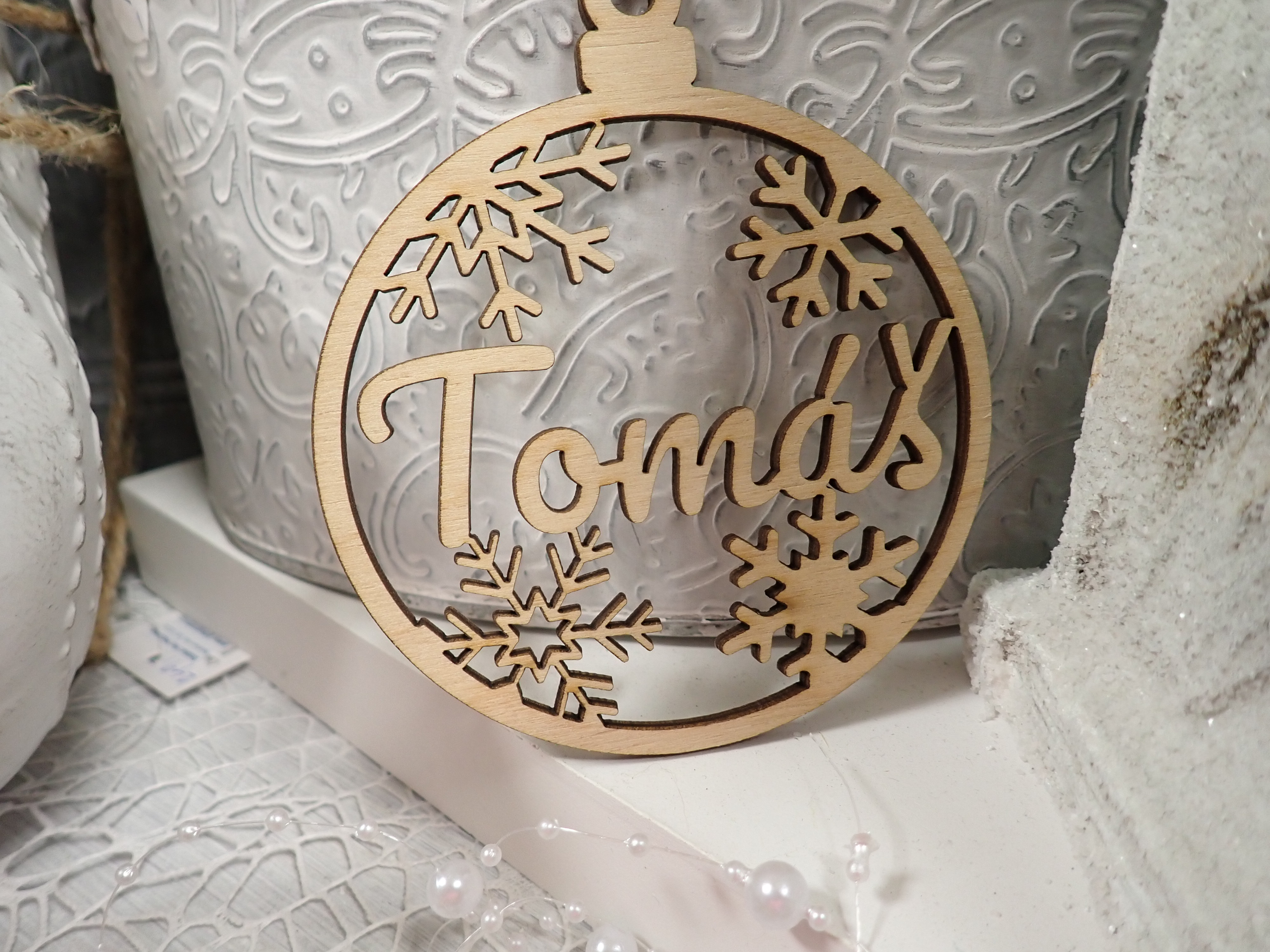 NÁPIS - KOULIČKA - TOMÁŠ