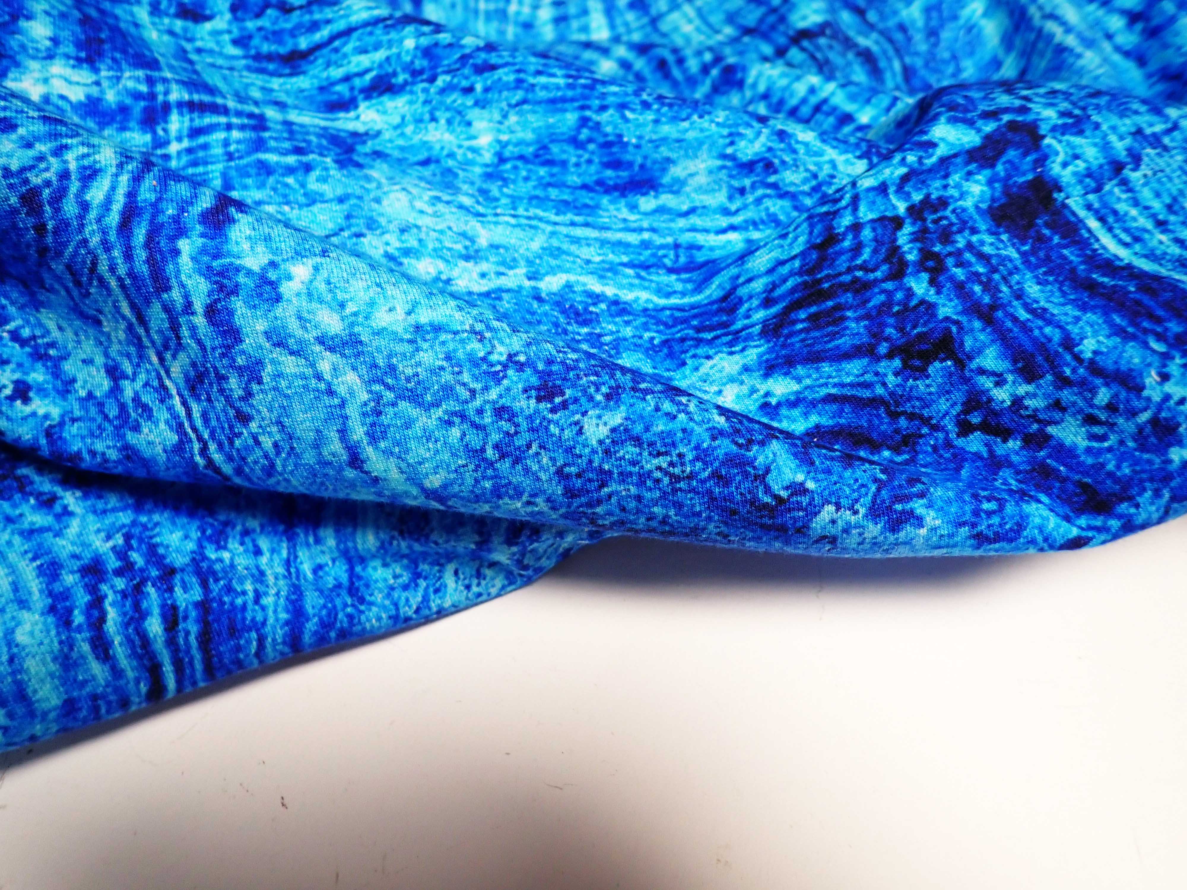 LÁTKA - TEPLÁKOVINA - FOTOTISK - MODRÁ