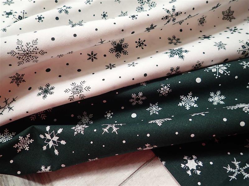 LÁTKA - VÁNOČNÍ - SVĚTLÁ + TMAVĚ ZELENÉ VLOČKY