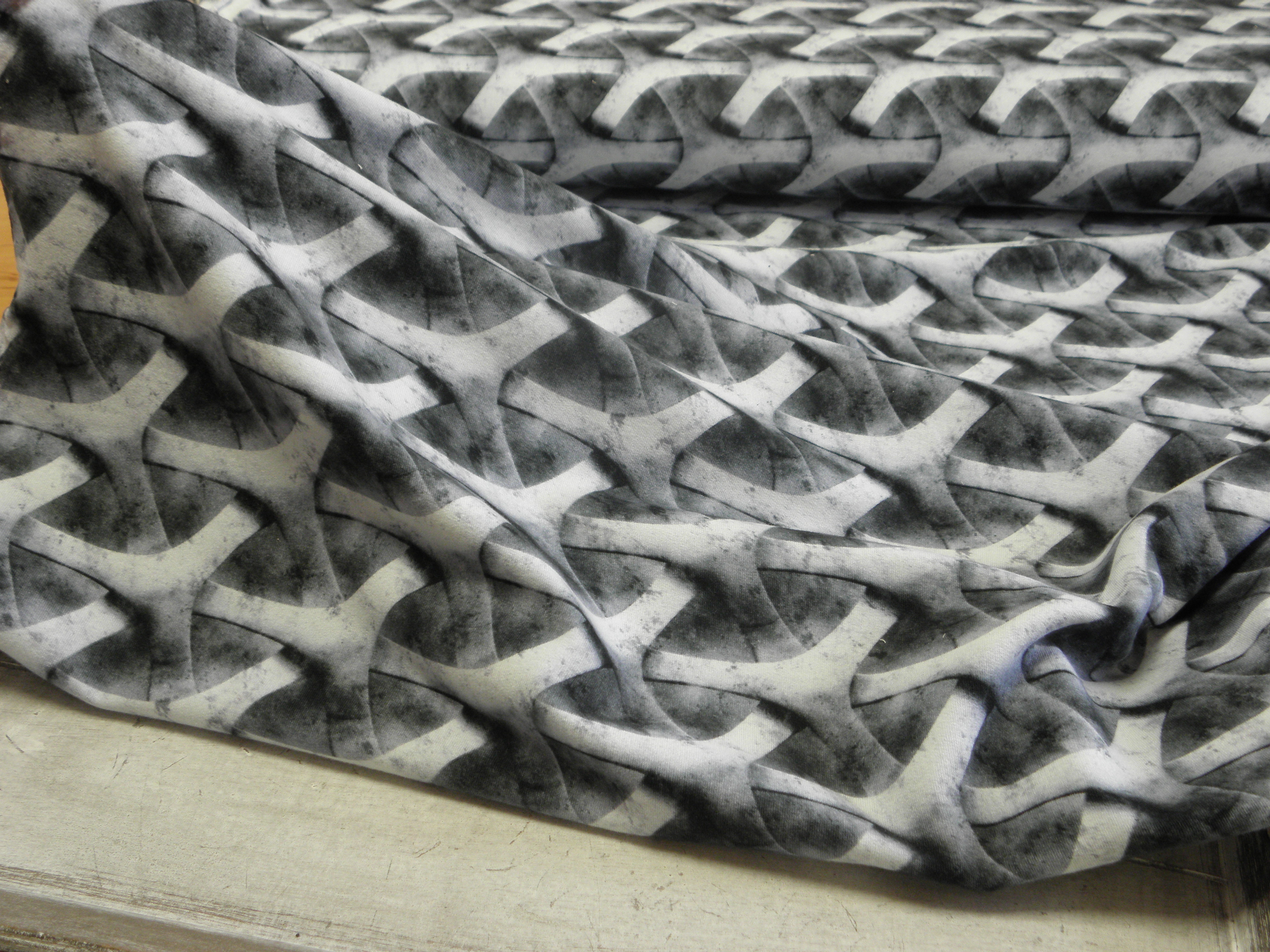 TEPLÁKOVINA - FOTOTISK - ŠEDÁ