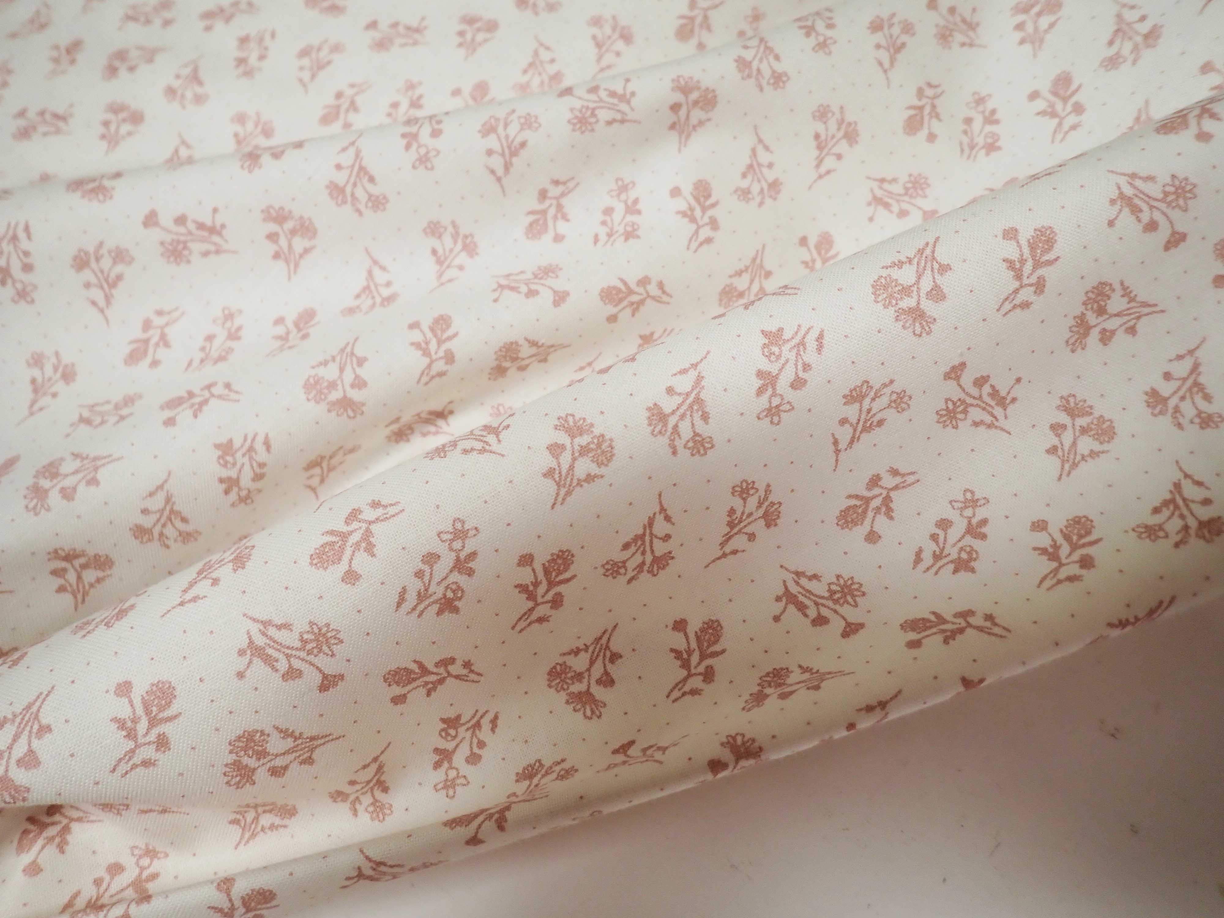 LÁTKA - STARORŮŽOVÉ KYTIČKY