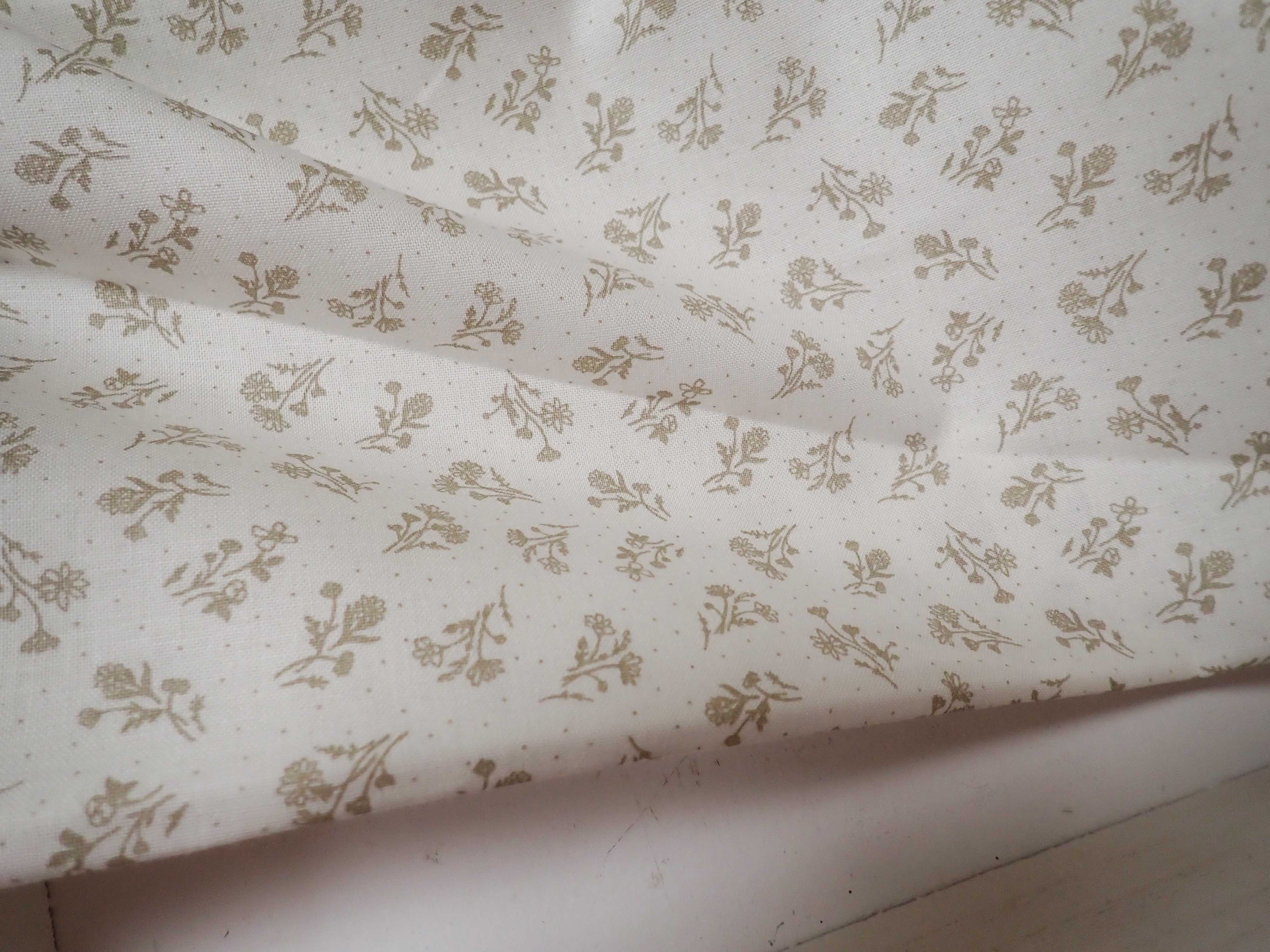 SVĚTLÁ + BÉŽOVÉ KYTIČKY