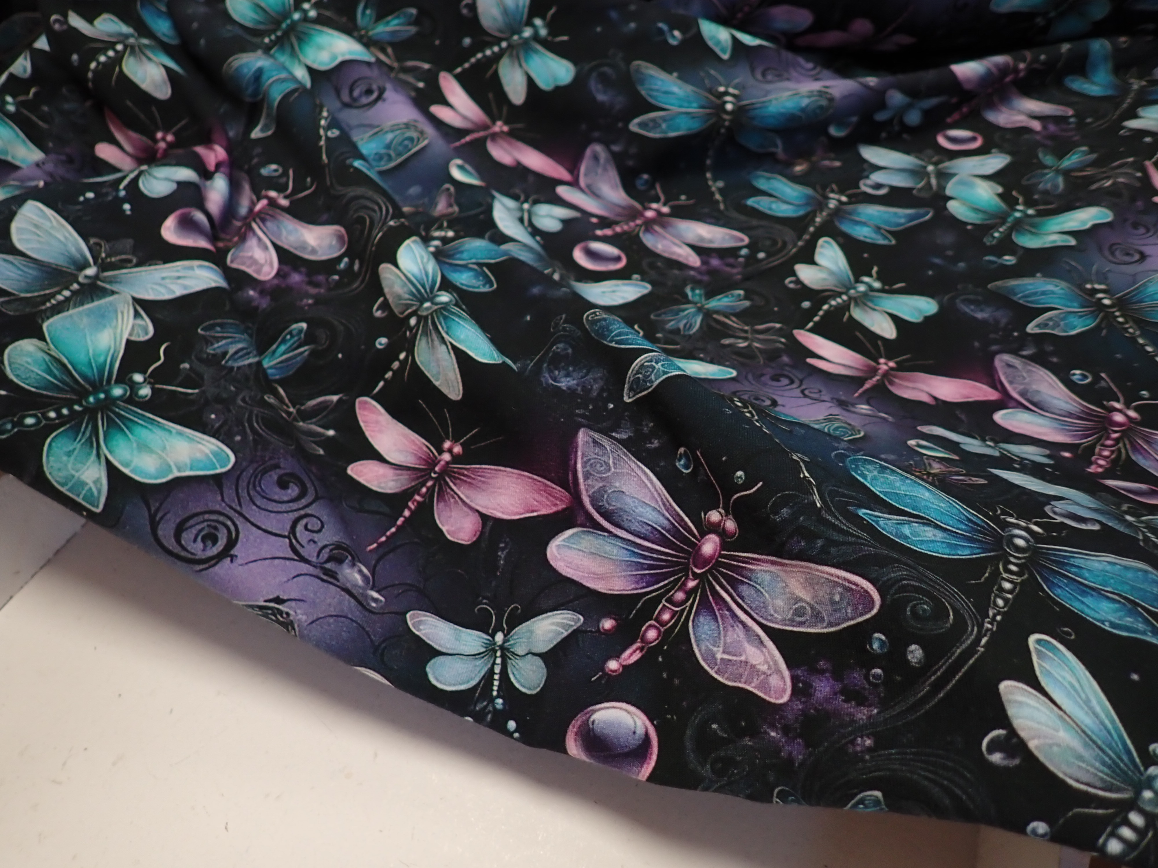 LÁTKA - TEPLÁKOVINA - FOTOTISK - VÁŽKY