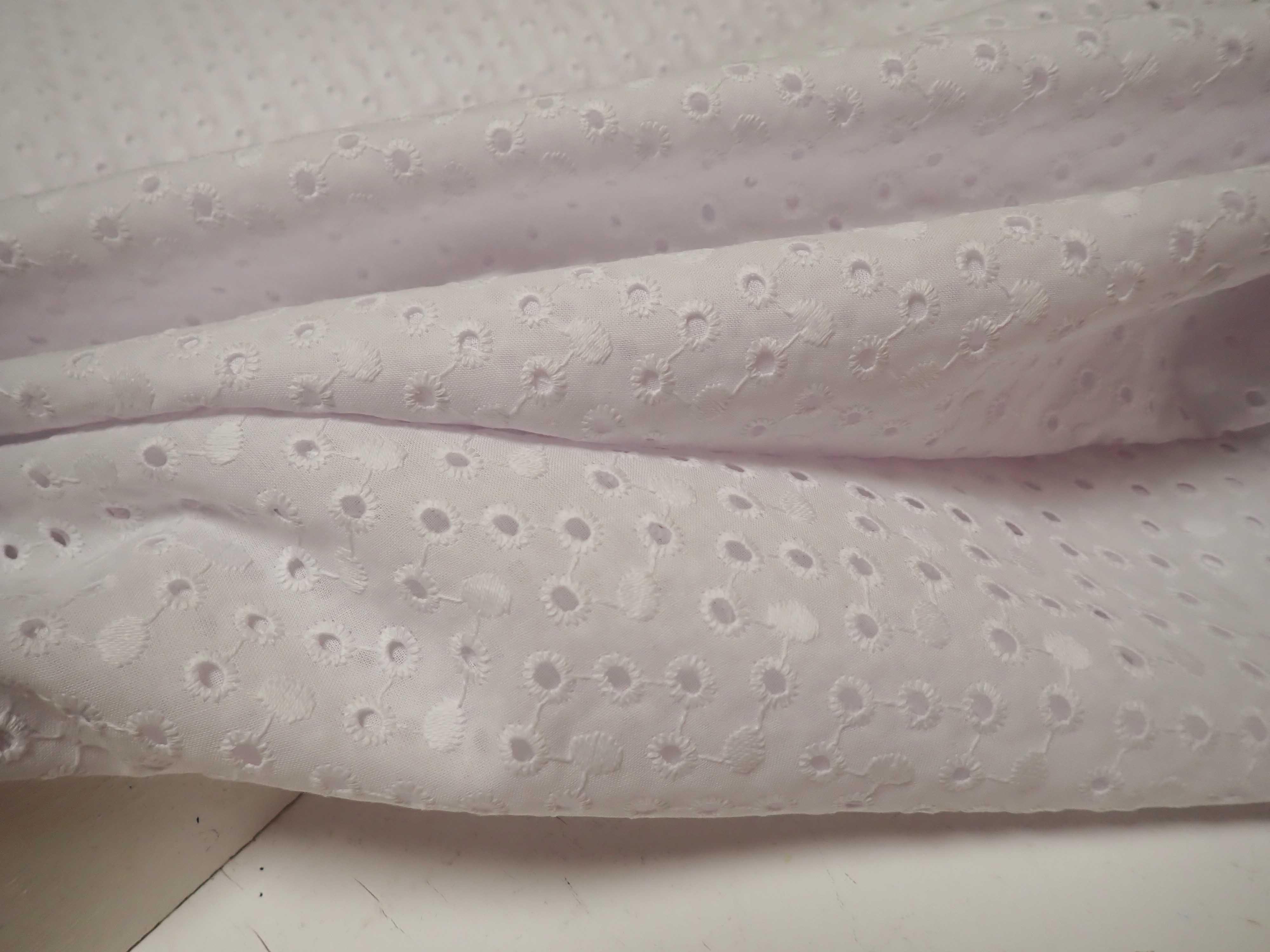 LÁTKA - MADEIRA - BÍLÁ 