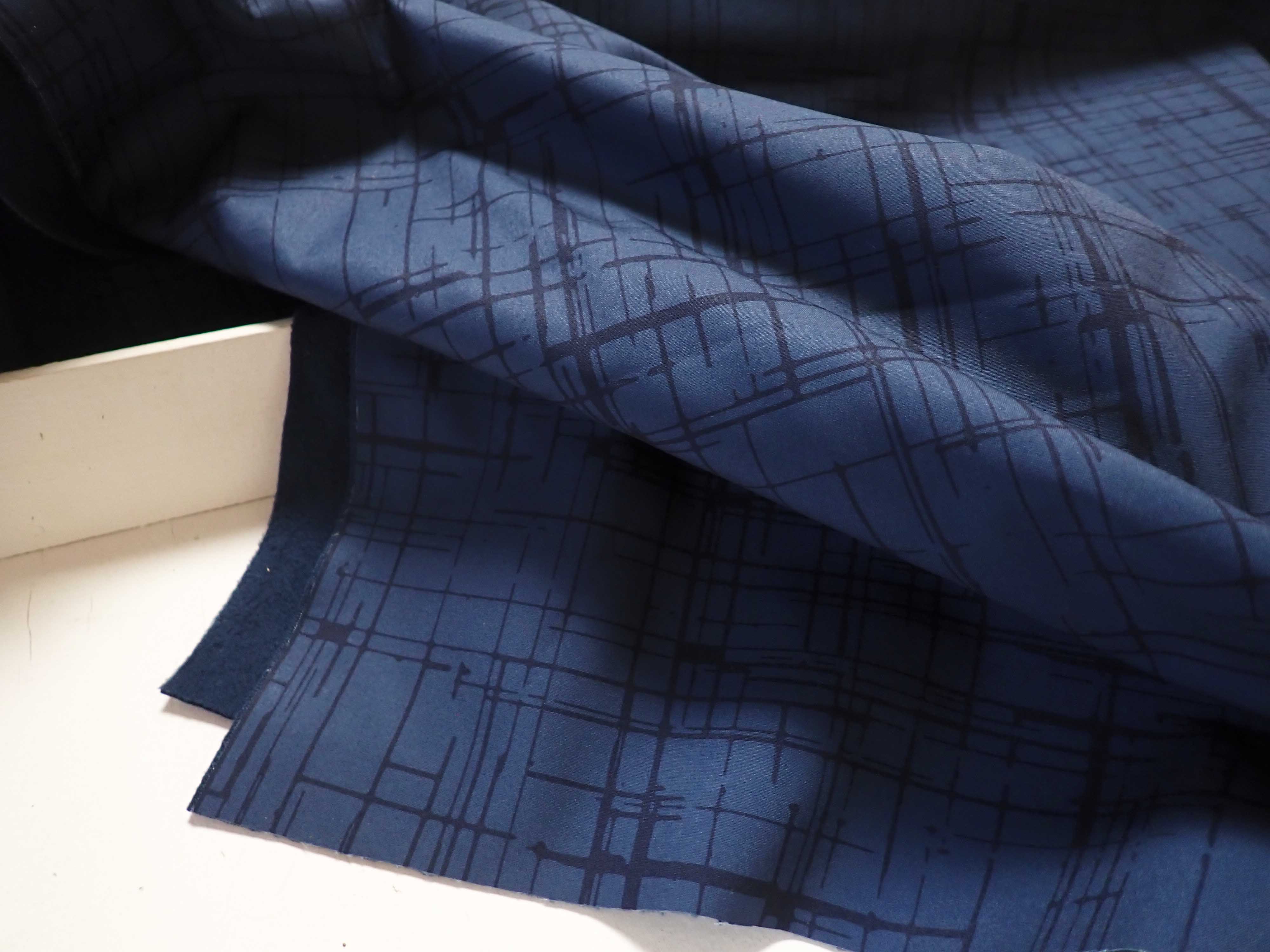 SOFTSHELL - MODRÝ + ČÁRY - ZIMNÍ