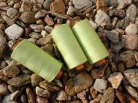 nit - SVĚTLE ZLENÁ - AMANN - BELFIL S - 100% polyesterová - VYSOCEPEVNOSTNÍ - 1000 m